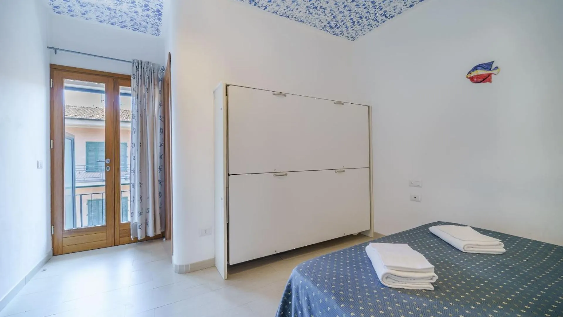 Guest house La Terrazza Sul Mare - Elba Affitti Hotel Porto Azzurro Italy