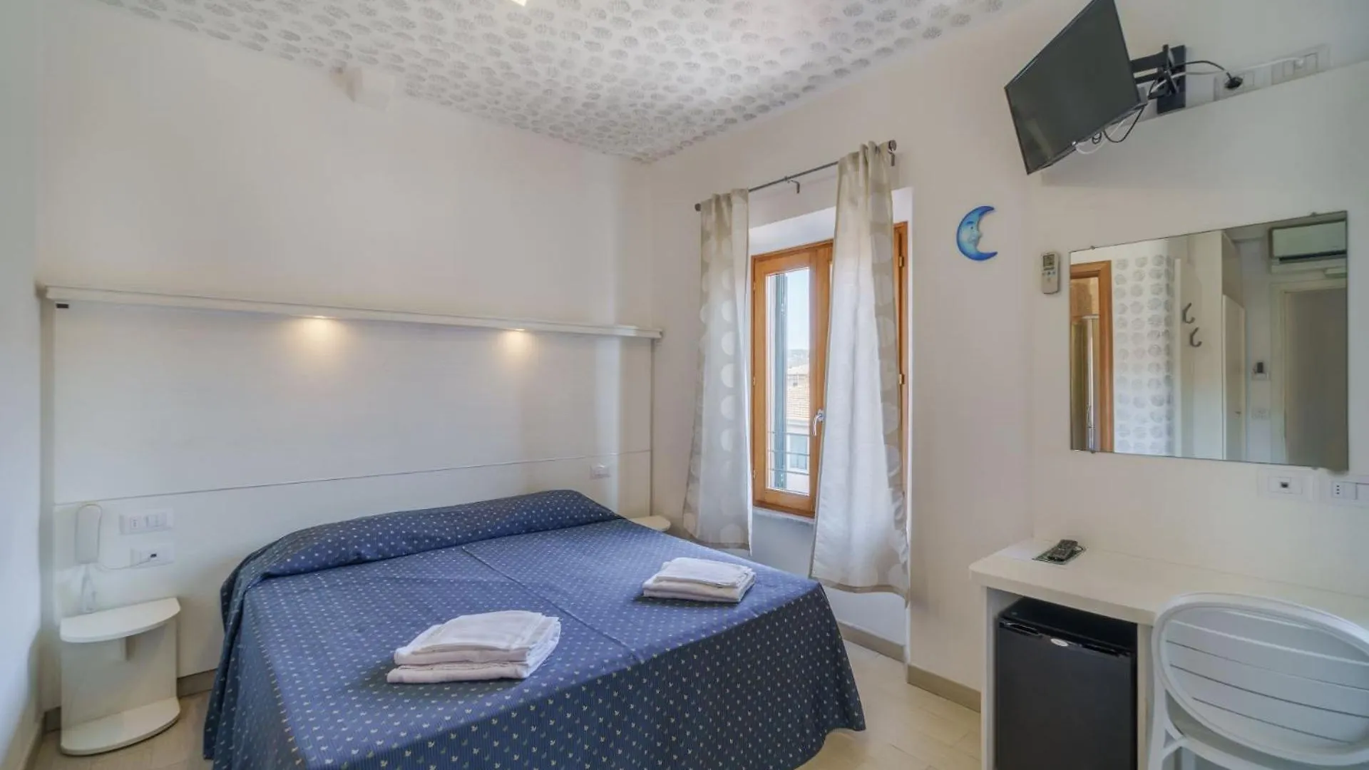 Guest house La Terrazza Sul Mare - Elba Affitti Hotel Porto Azzurro