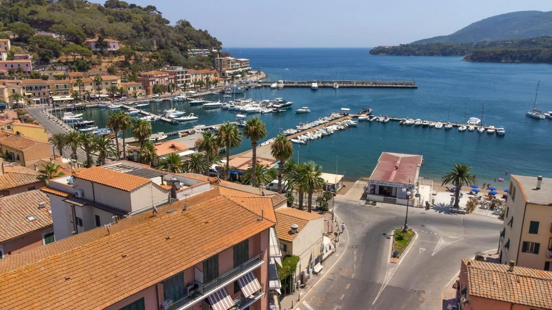 La Terrazza Sul Mare - Elba Affitti Hotel Porto Azzurro Italy